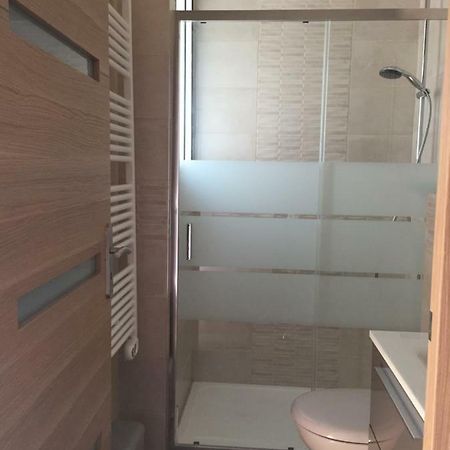 La Maison Parisienne Maison Deux Pieces A Louer Au Pied Du Metro Майсонс-Алфорт Екстериор снимка